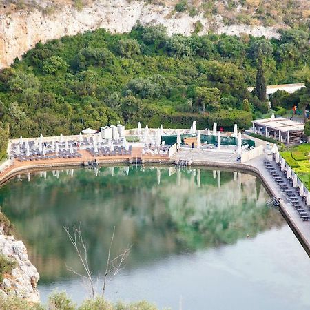 Sweet Suite Flora In Vouliagmeni Atenas Exterior foto
