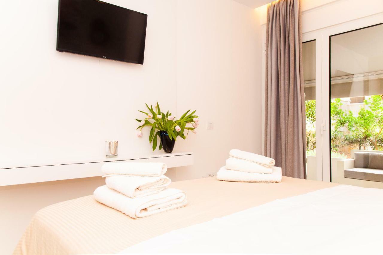 Sweet Suite Flora In Vouliagmeni Atenas Exterior foto