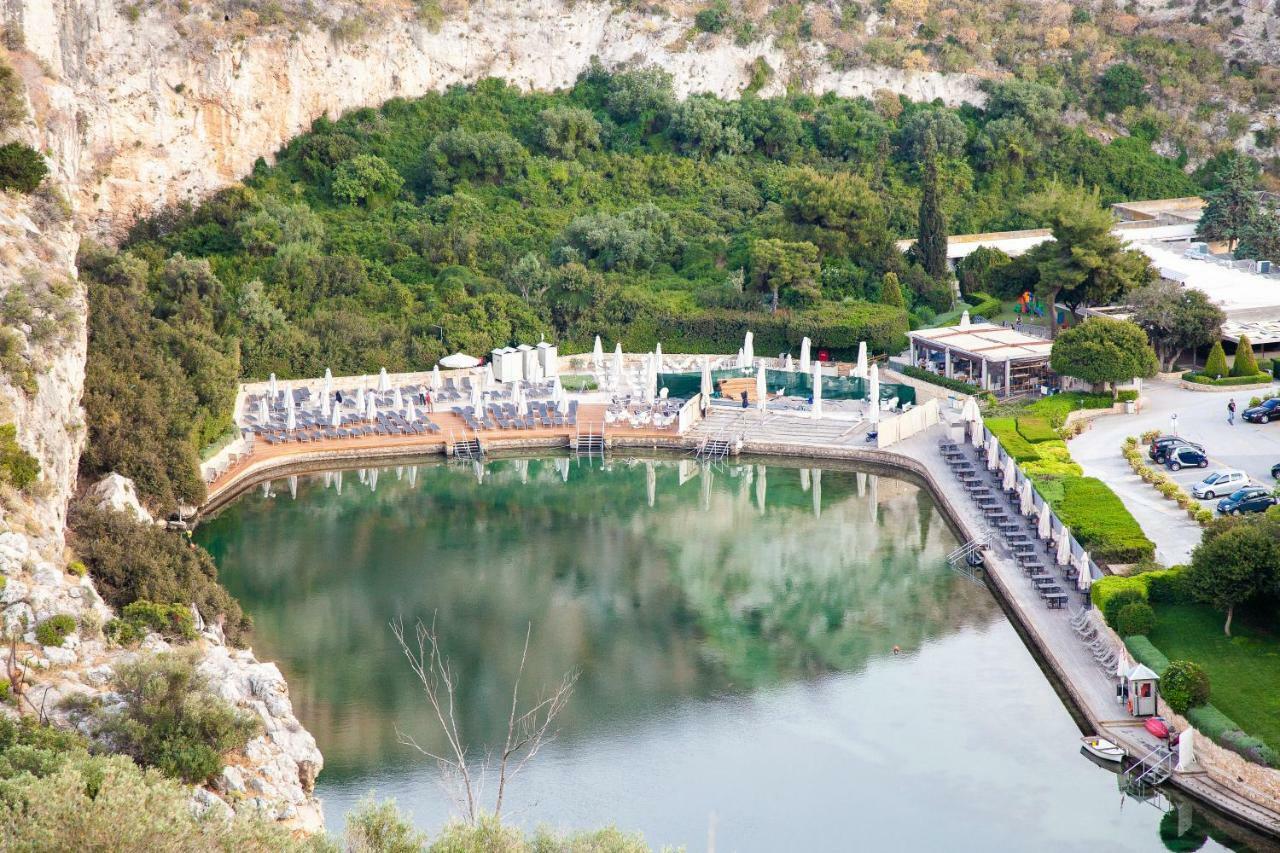 Sweet Suite Flora In Vouliagmeni Atenas Exterior foto